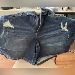 Boutique Boyfriend Jean Shorts